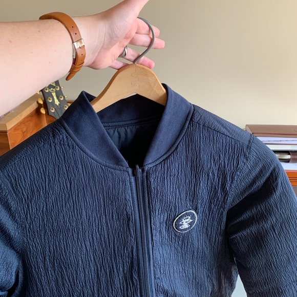 Rip Curl Women's The Endeavour Reversible Bomber - Picture 6 of 11